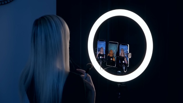 Neewer RP19H Triple Smartphone Ring Light